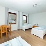 Bea 1
